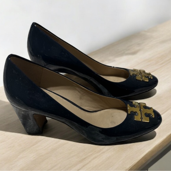 Tory Burch Raleigh Patent Leather Pump Shoes  Navy Size 6.5 - Picture 3 of 11
